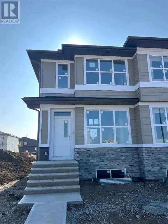 232 Ricardo Ranch Drive SE