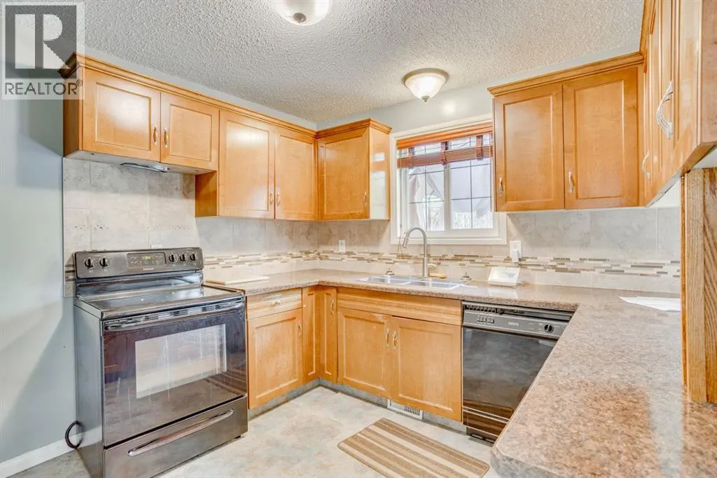 153 Caldwell Crescent