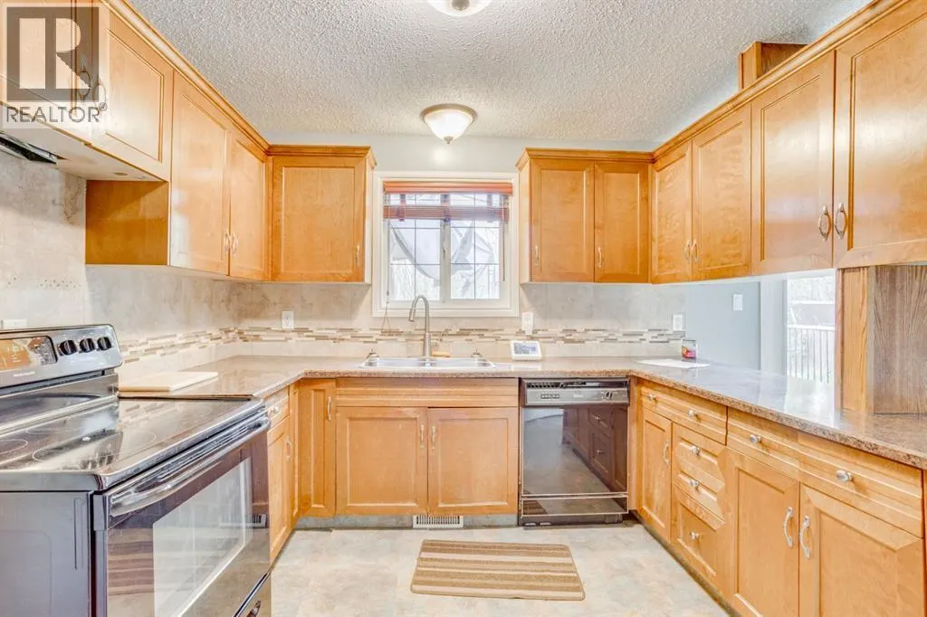 153 Caldwell Crescent