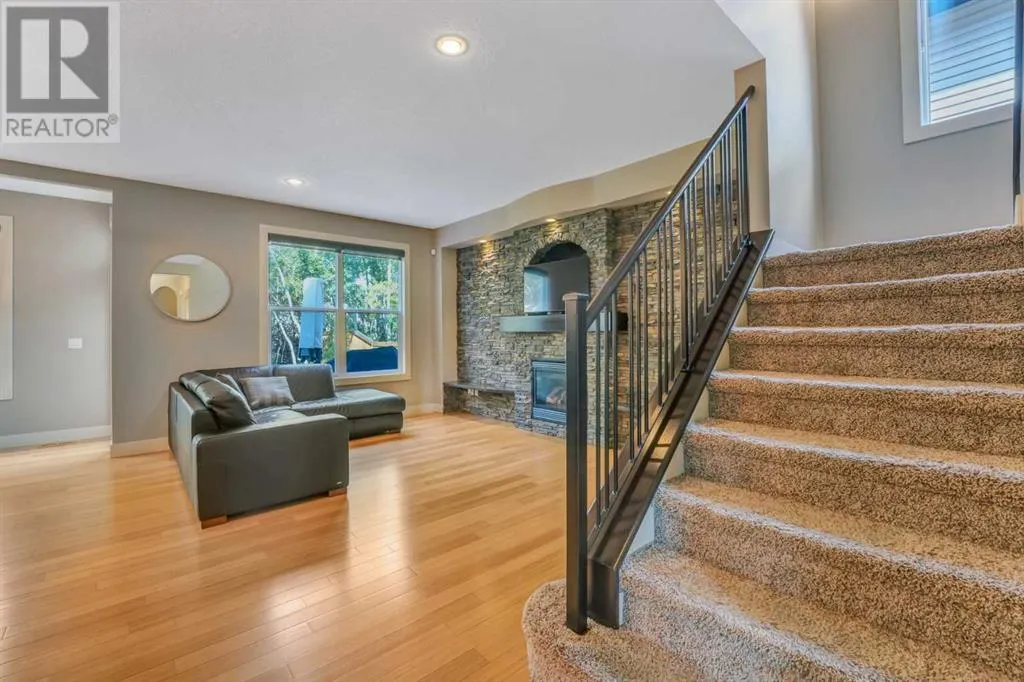 105 Tremblant Place SW