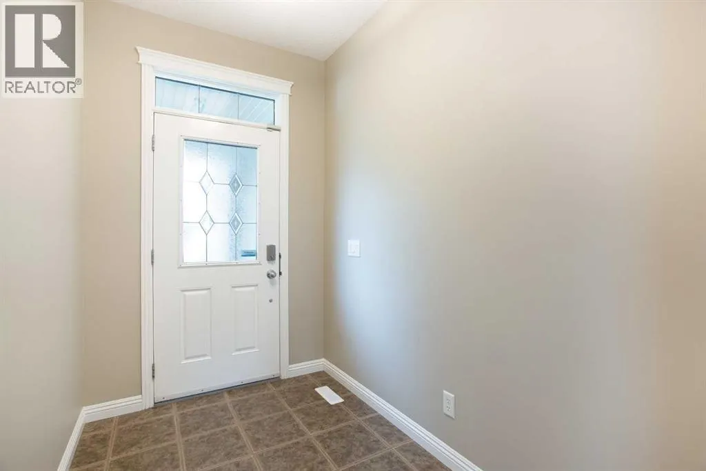 489 Mahogany Court SE