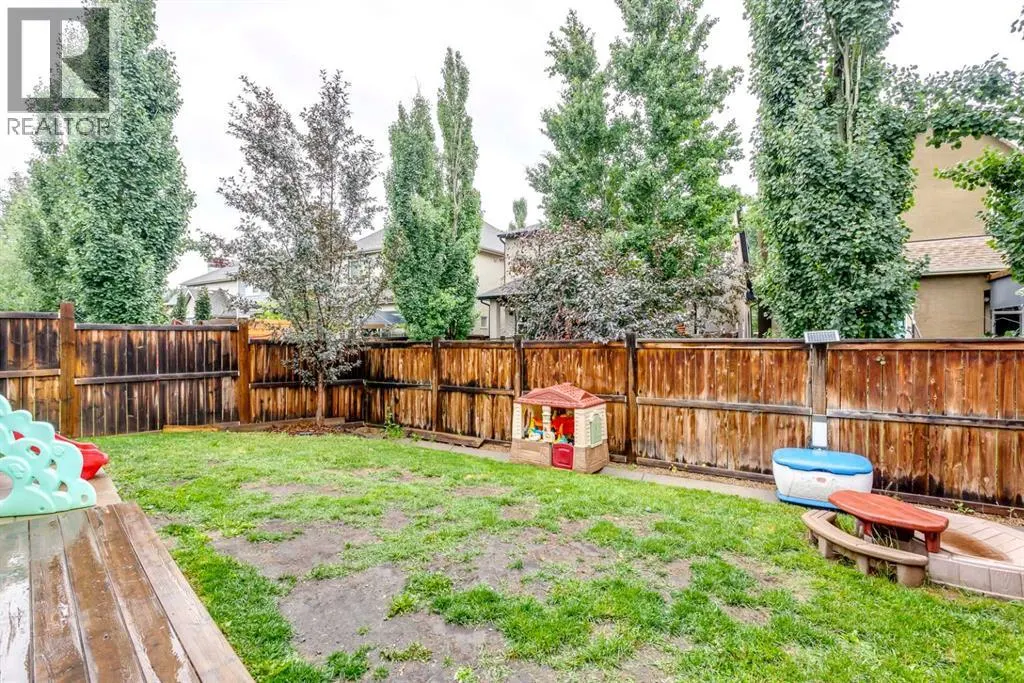 489 Mahogany Court SE