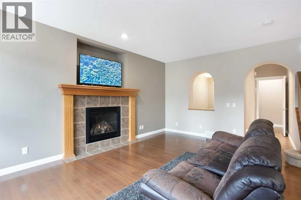 489 Mahogany Court SE