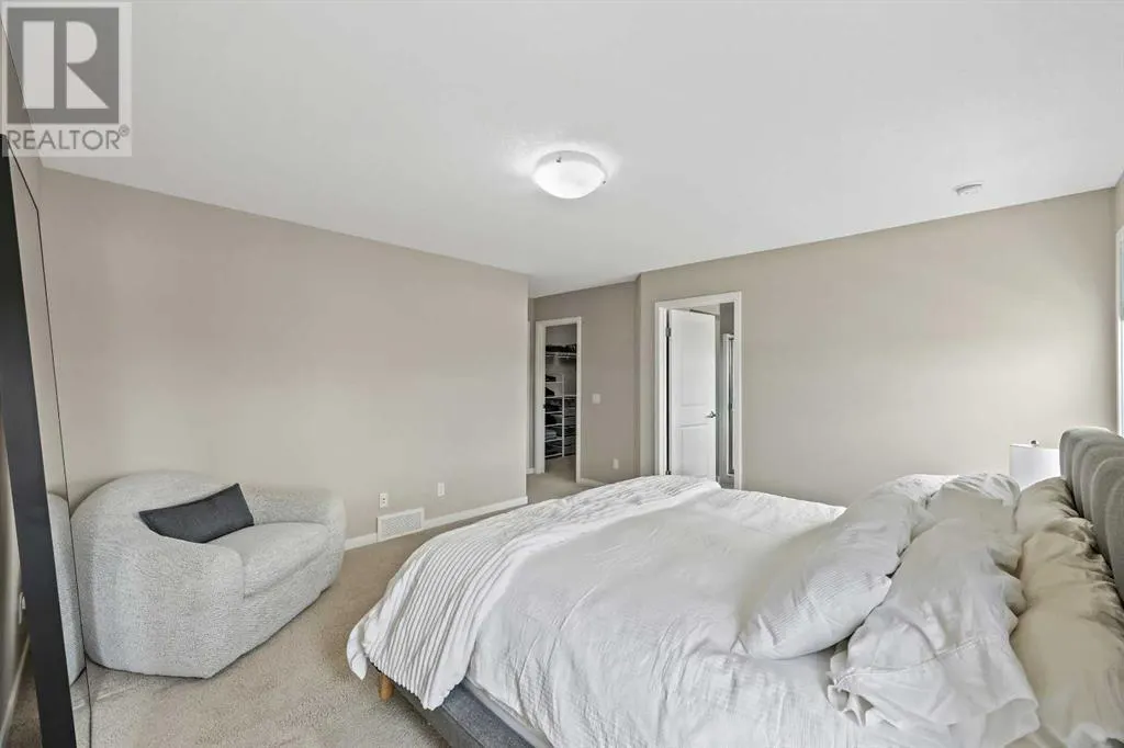 127 Fireside Crescent