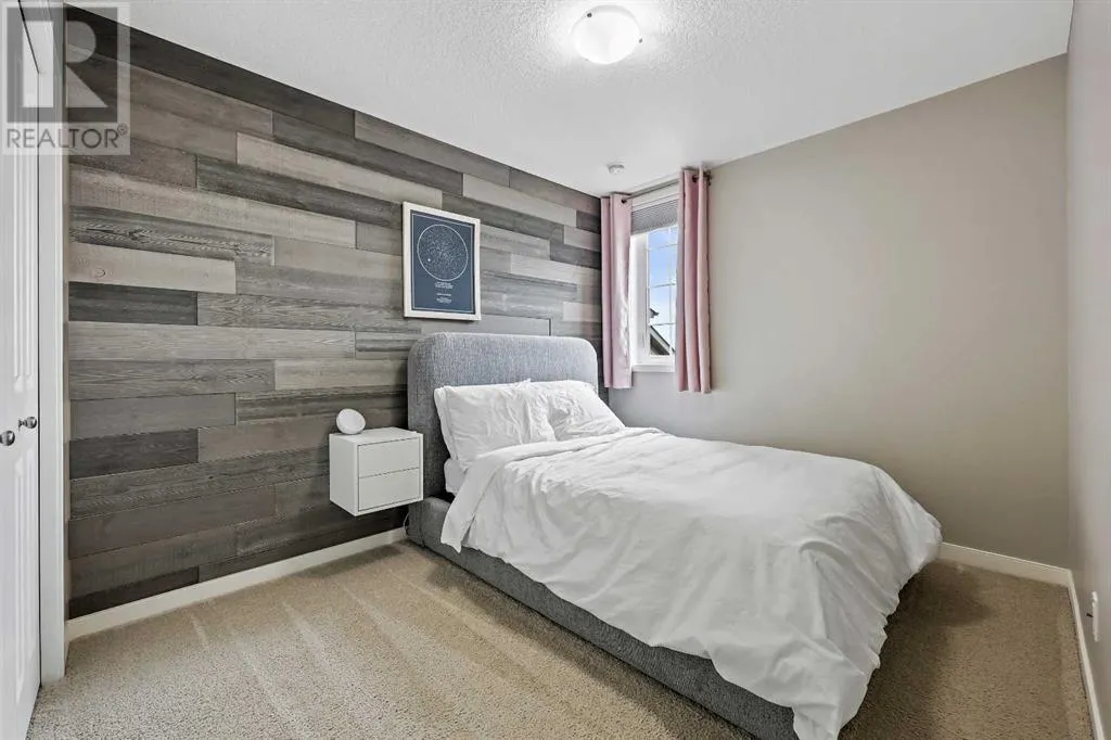 127 Fireside Crescent