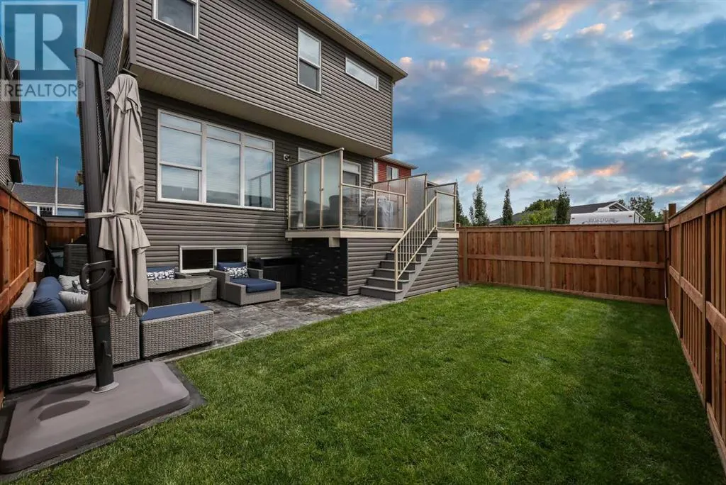 127 Fireside Crescent