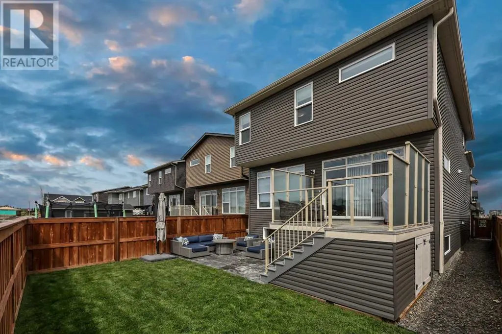 127 Fireside Crescent