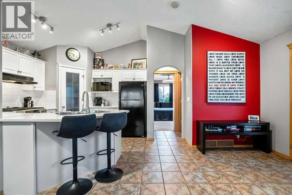 128 Cramond Crescent SE