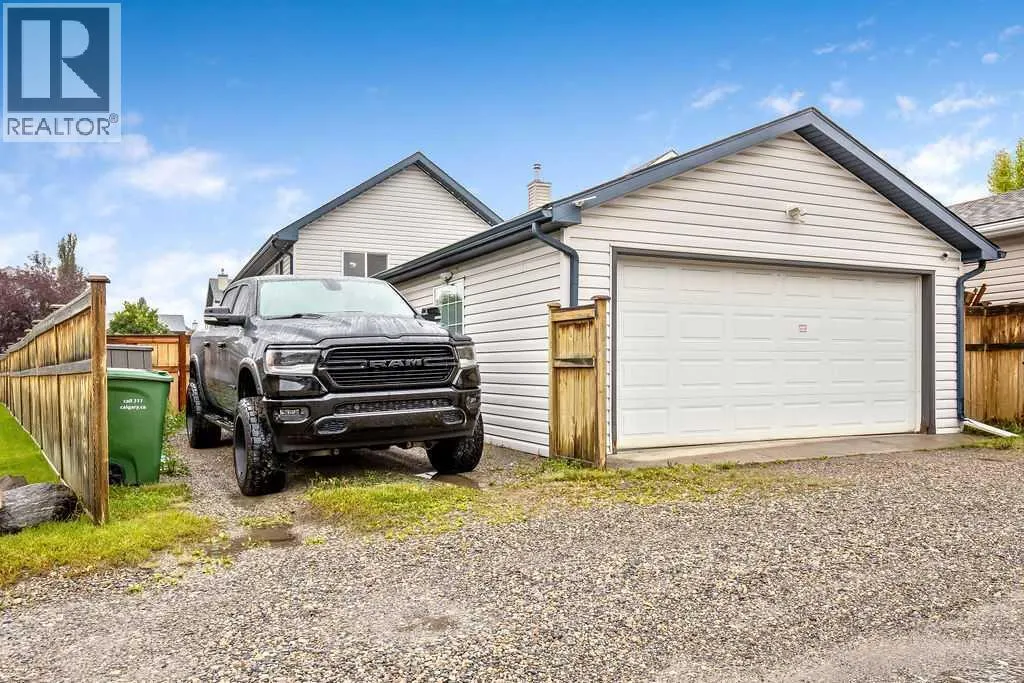 128 Cramond Crescent SE