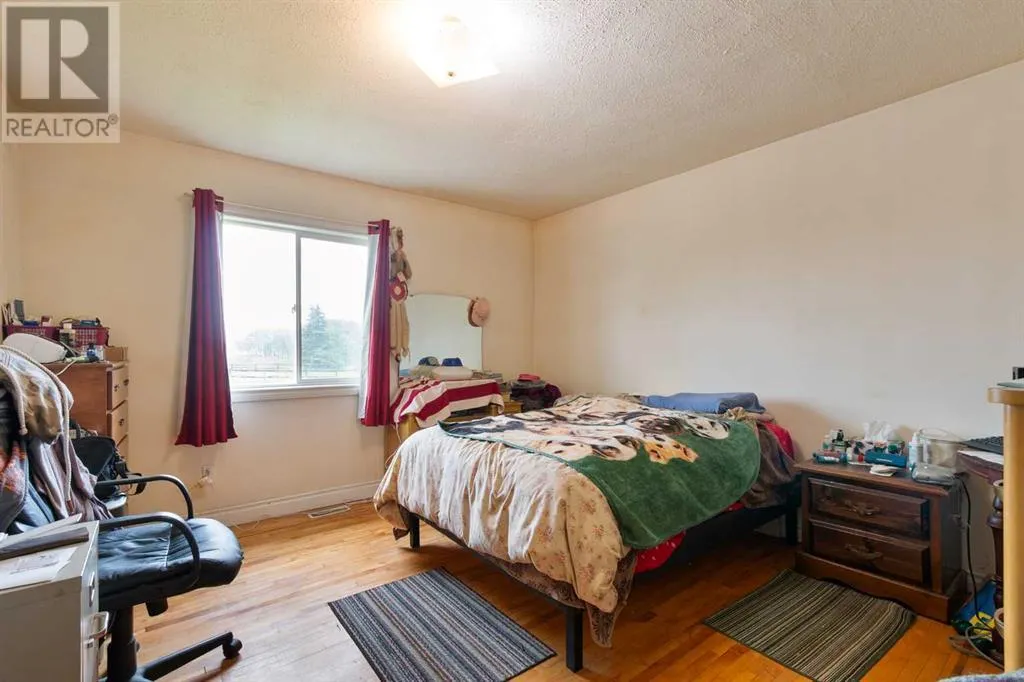 32043 Range Road 40