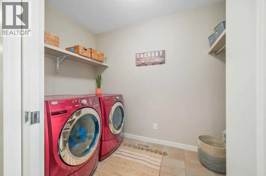 401 Mahogany Court SE