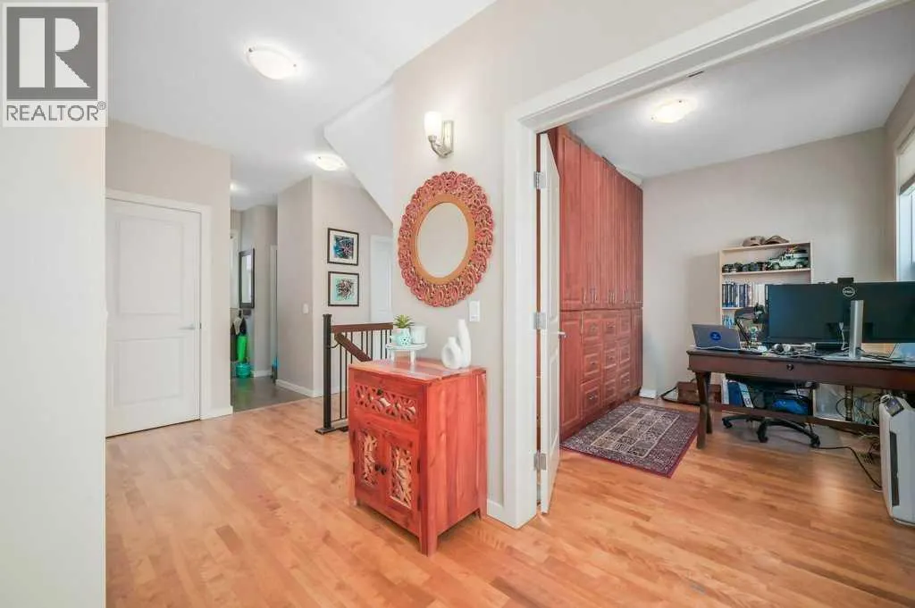 401 Mahogany Court SE