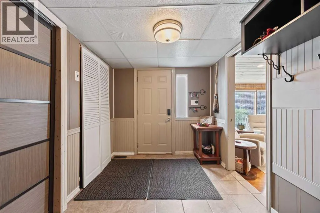 828 West Chestermere Drive