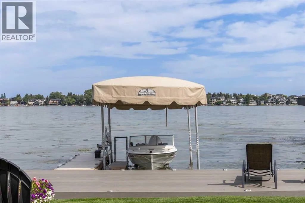 828 West Chestermere Drive