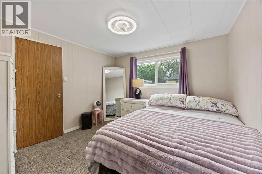 828 West Chestermere Drive