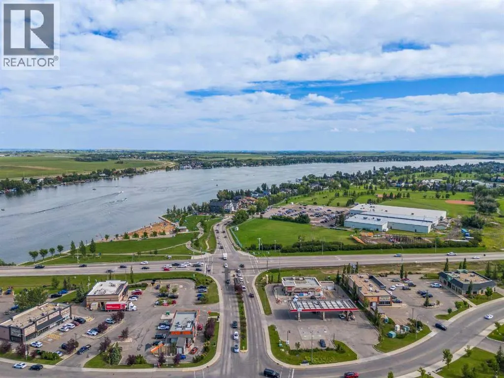 828 West Chestermere Drive