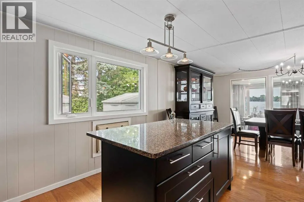 828 West Chestermere Drive