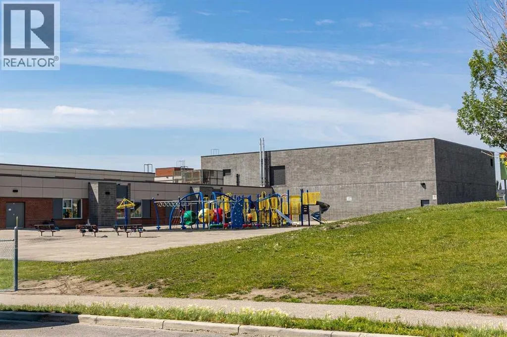 3114, 115 Prestwick Villas SE