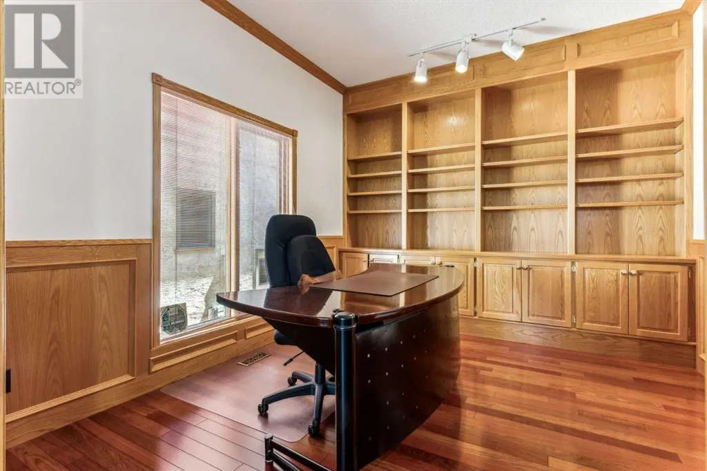 52 Edgeview Road NW