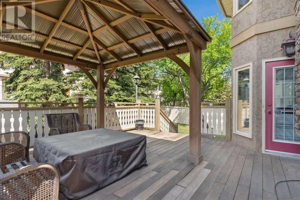 52 Edgeview Road NW