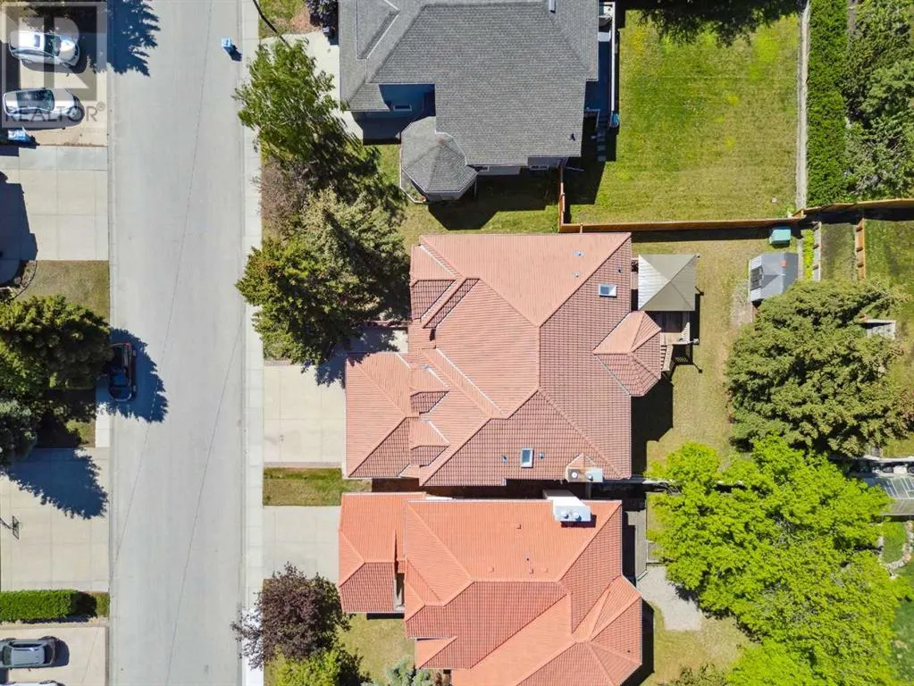 52 Edgeview Road NW