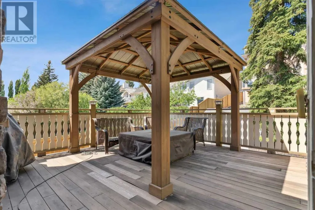 52 Edgeview Road NW