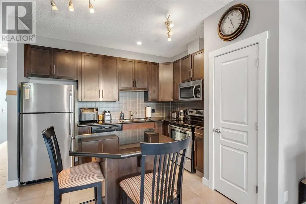 13, 28 Heritage Drive