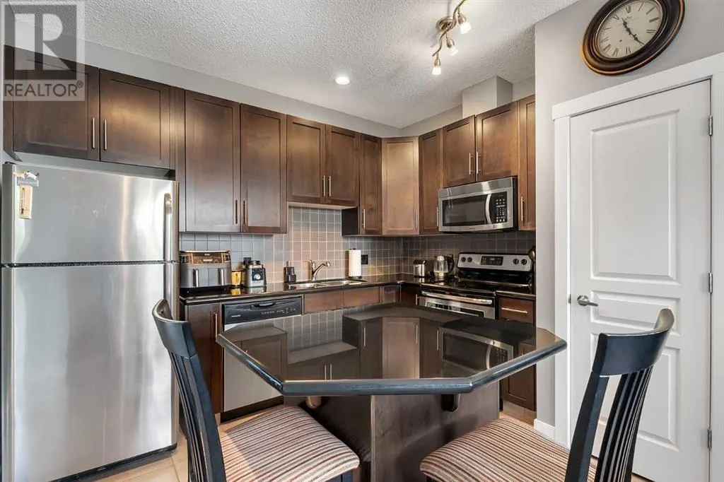 13, 28 Heritage Drive