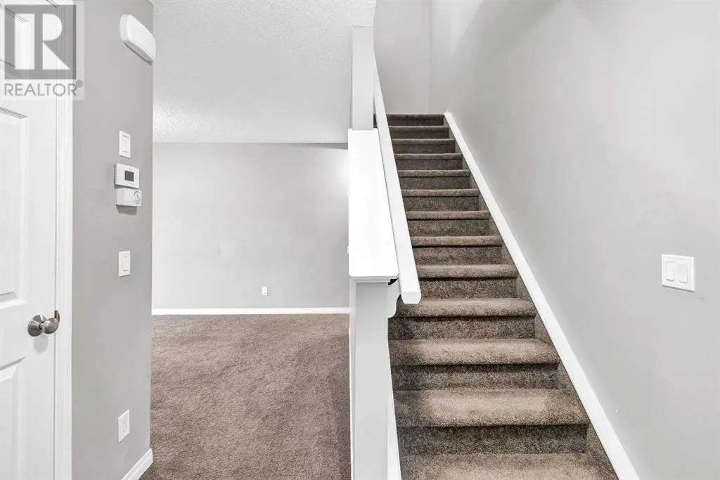 25 cityscape Row NE