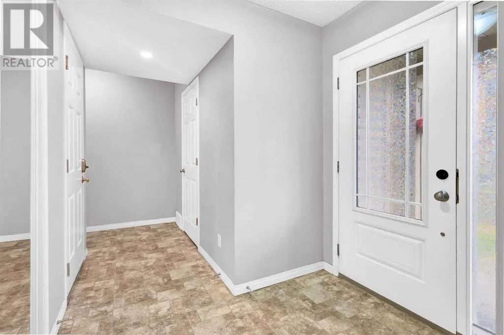25 cityscape Row NE