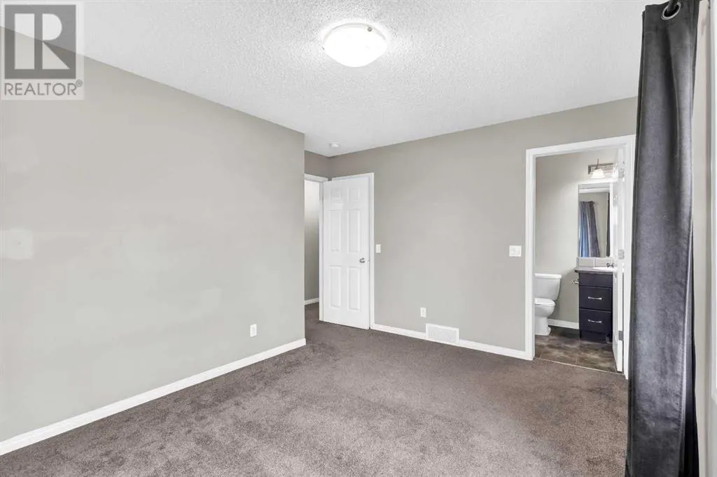 25 cityscape Row NE