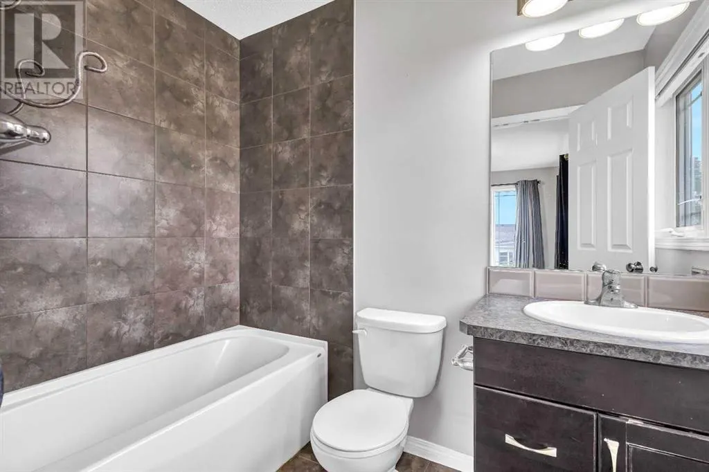 25 cityscape Row NE