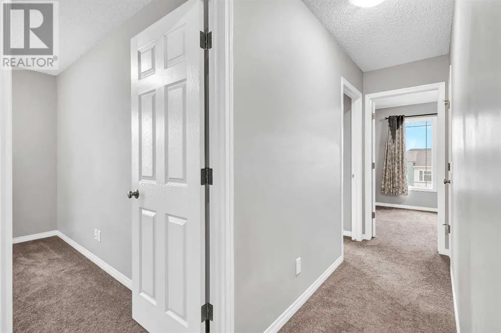 25 cityscape Row NE