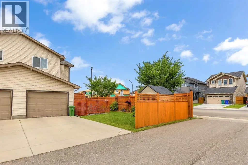 100 Clydesdale Way