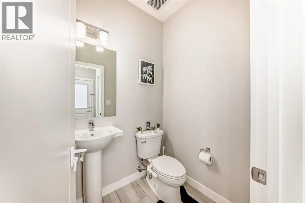 226 chelsea Heath