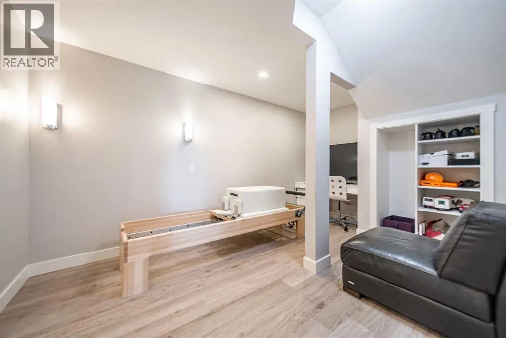 27 Sunset Park