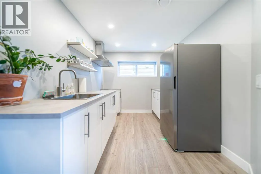 27 Sunset Park