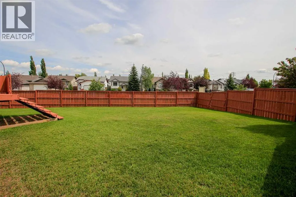 60 Dentoom Close
