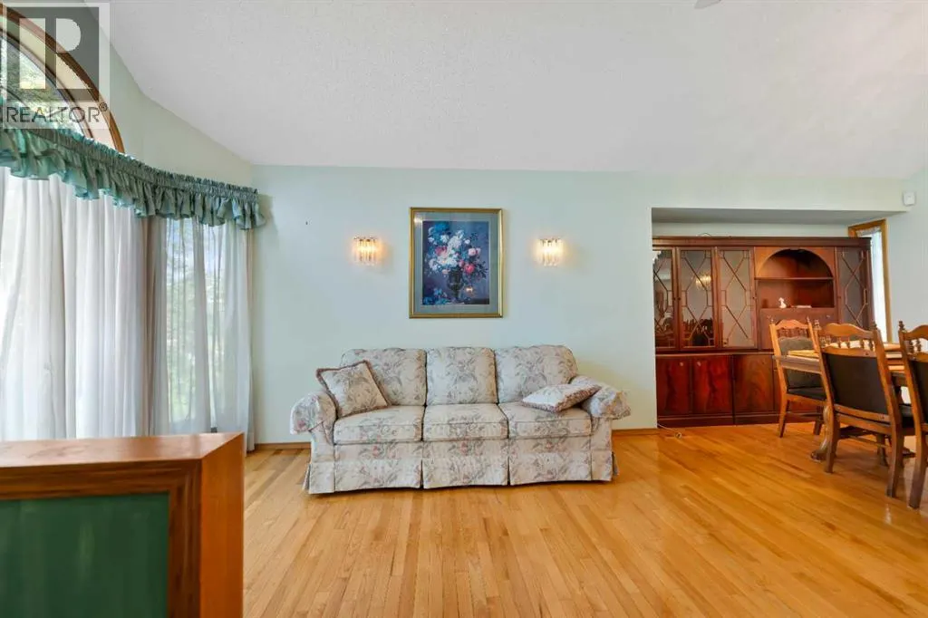 185 Lakeside Greens Drive