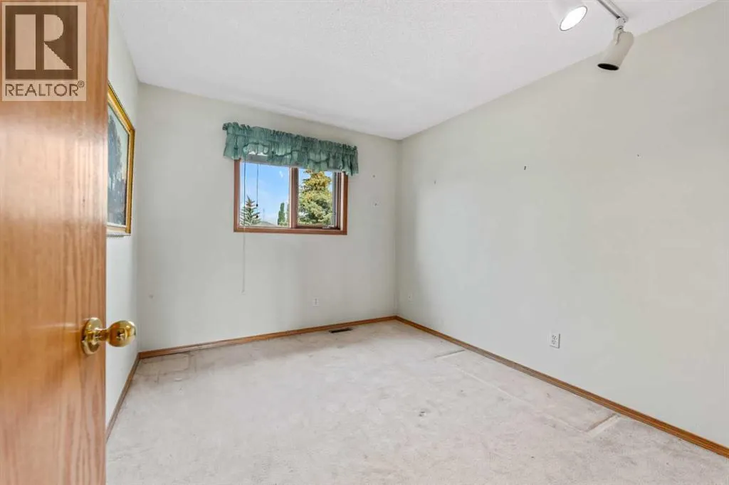 185 Lakeside Greens Drive