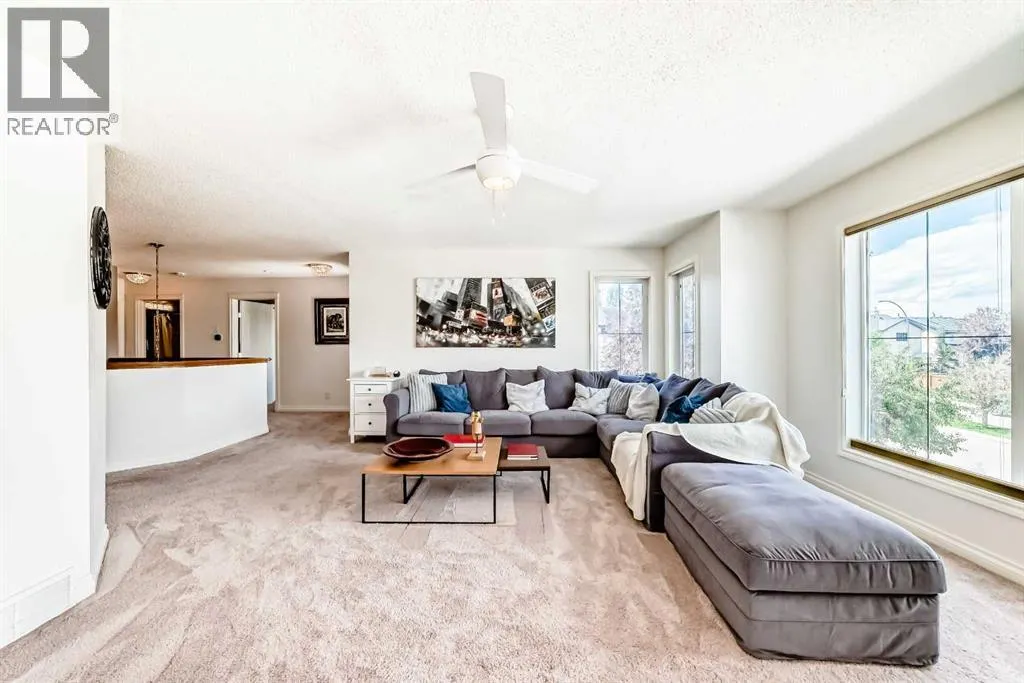 120 Oakmere Way
