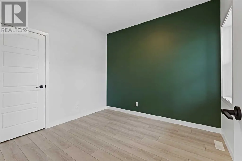 33 Magnolia Path SE