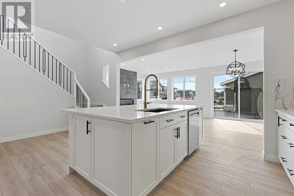 33 Magnolia Path SE