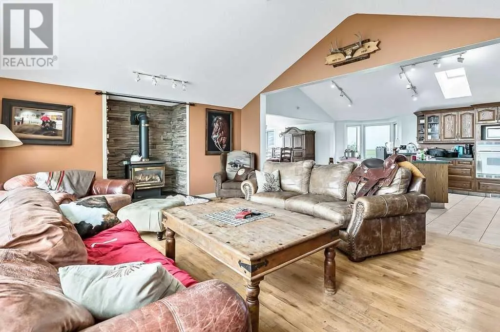 211002 Range Road 260