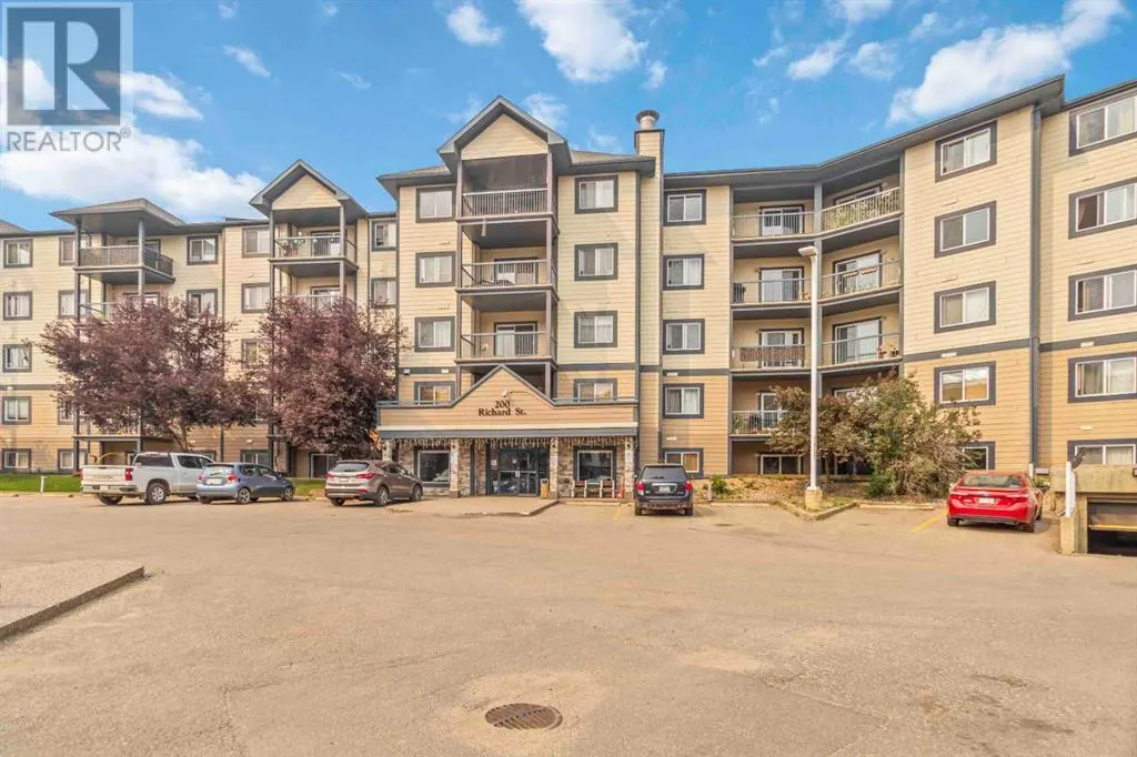 338, 200 Richard Street