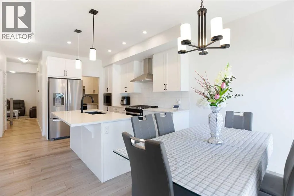200 Homestead Grove NE