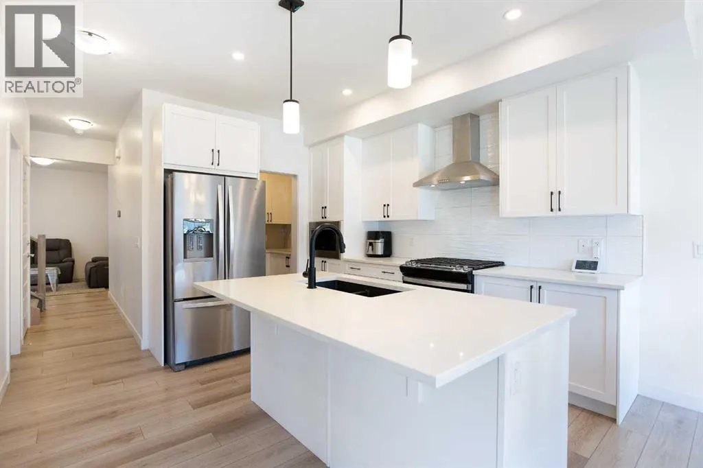 200 Homestead Grove NE