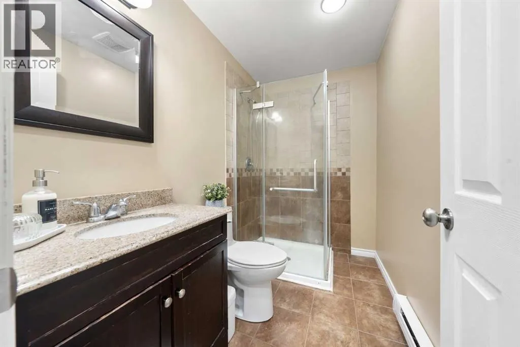 186 Cranberry Close SE
