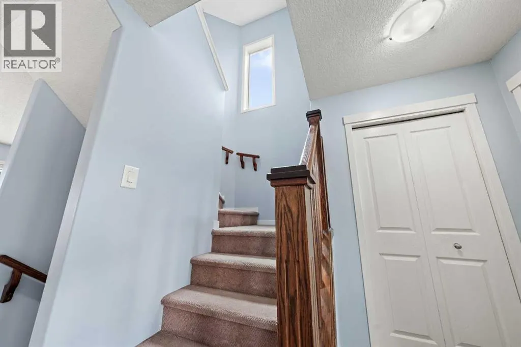 186 Cranberry Close SE