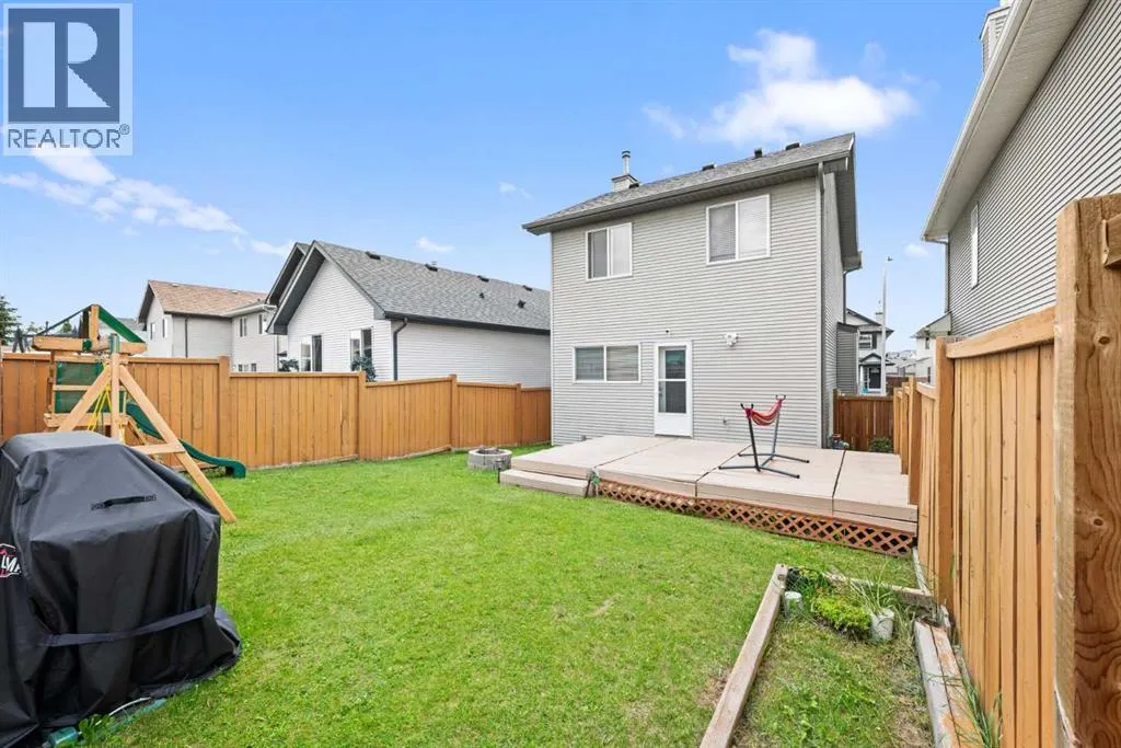 186 Cranberry Close SE